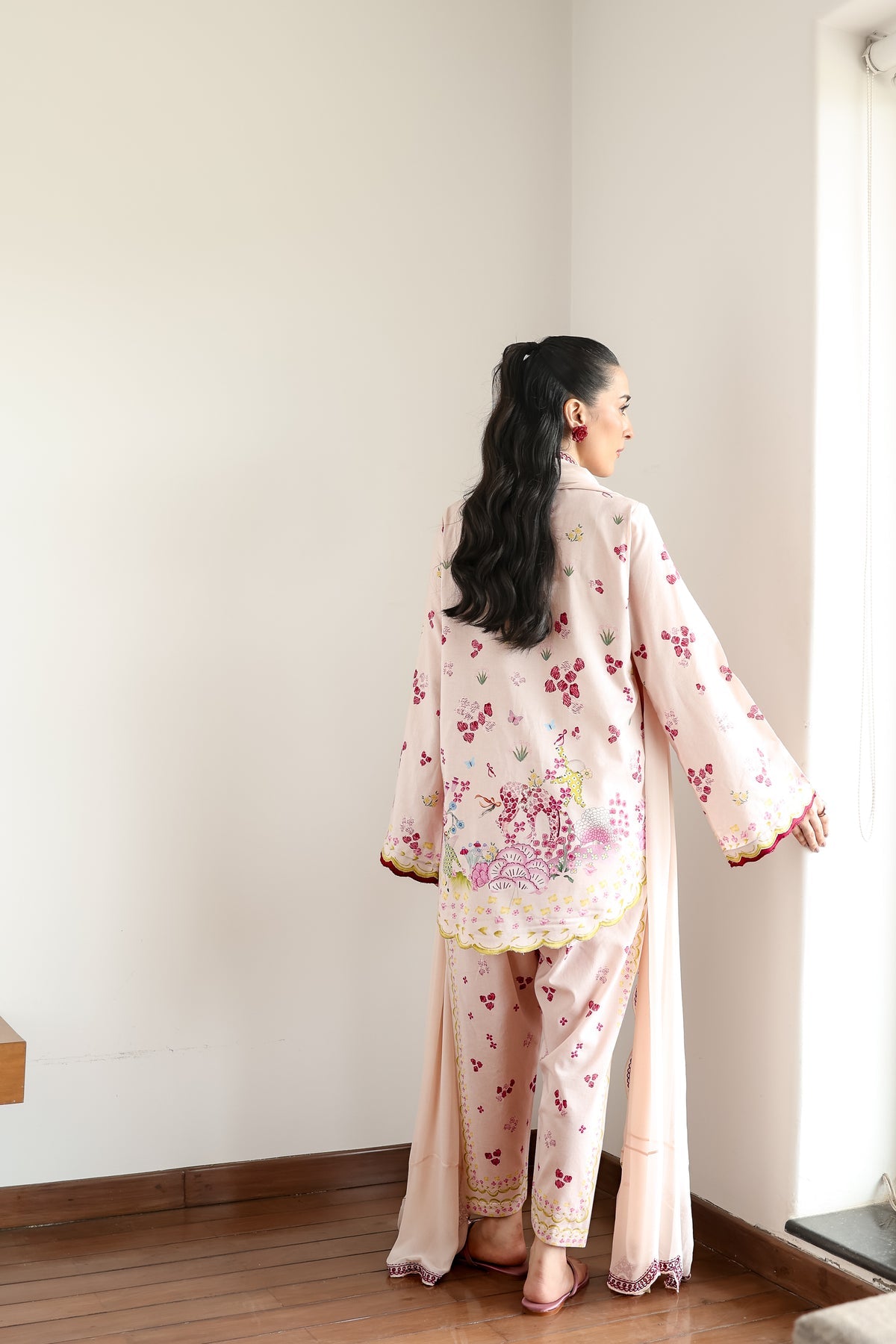 BLUSH PINK LUXURY PRINTED 3PCS SET (NPA3-25433) READY TO WEAR