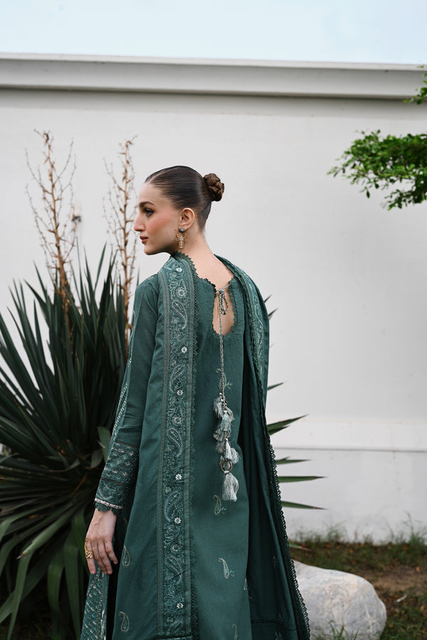 SAGE GREEN LUXURY EMBROIDERED KARANDI SET (NEL-25635)