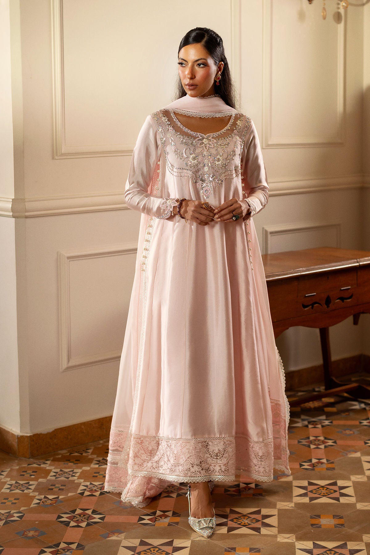 Kesra (Shirt, Dupatta And Pants)