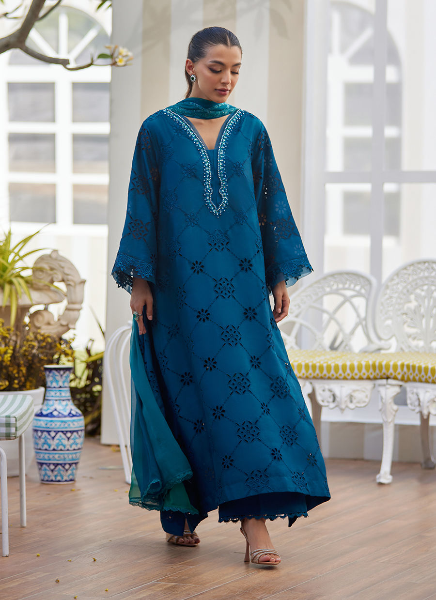 Cela Teal Shirt, Pants and Dupatta – Alanii Official
