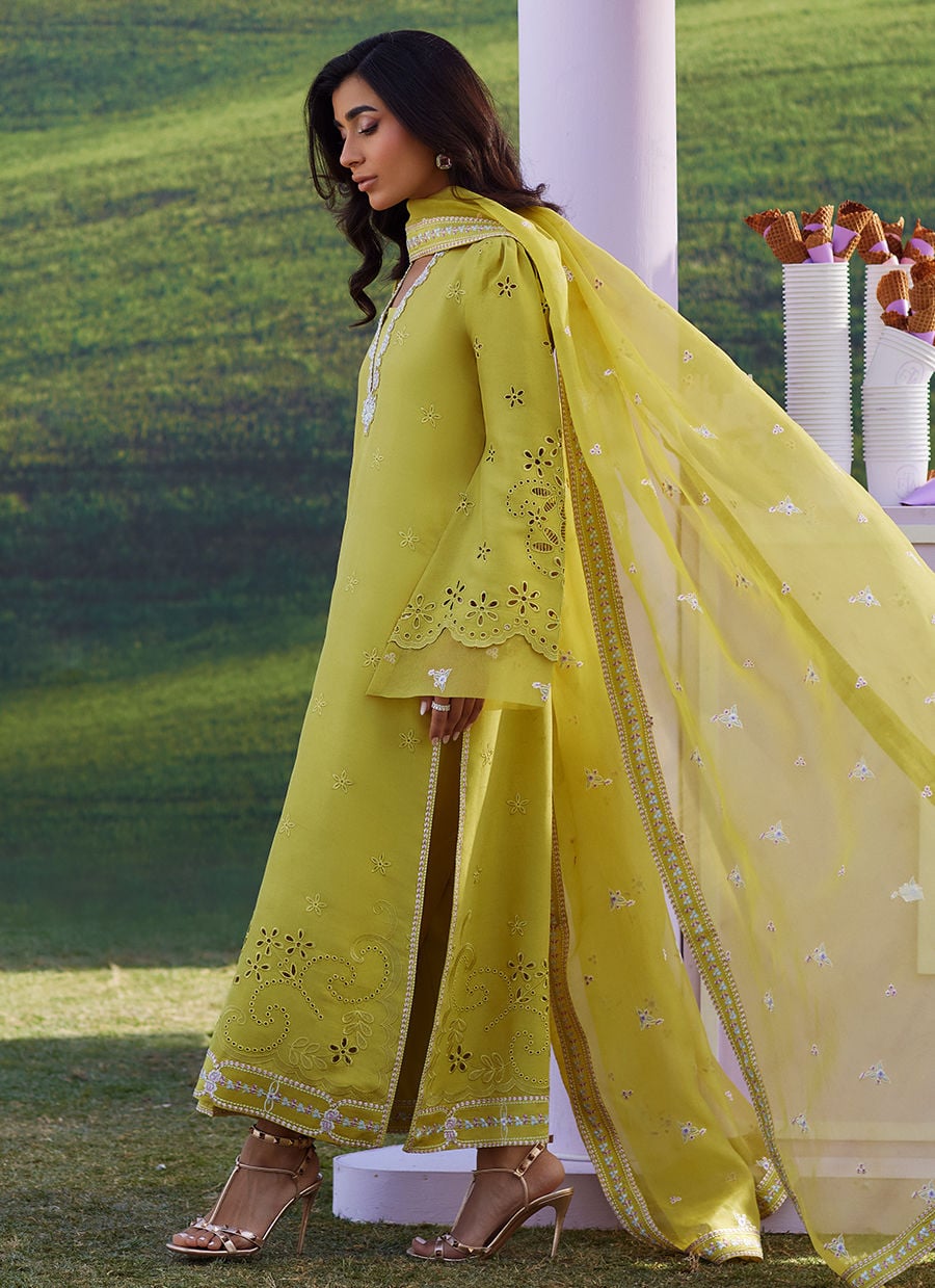 Jayah Shirt, Pants And Dupatta