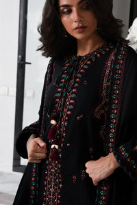 BLACK KASHMIRI LUXURY EMBROIDERED KARANDI SET (NEL-25624)
