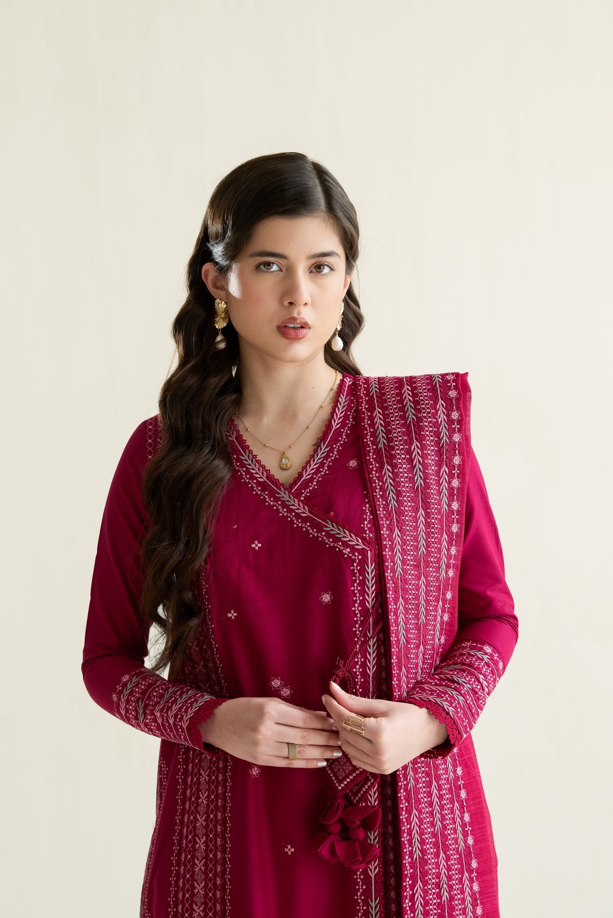 FUCHSIA LUXURY EMBROIDERED LAWN 3PCS SET (NPA3-26405)