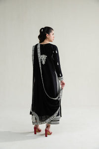 BLACK LUXURY EMBROIDERED LAWN 3PCS SET (NPA3-26402)