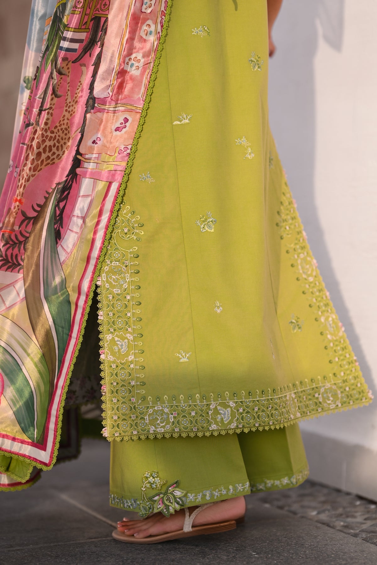 KIWI GREEN LUXURY EMBROIDERED LUXURY LAWN SET (NEL-26608) LUXURY LAWN