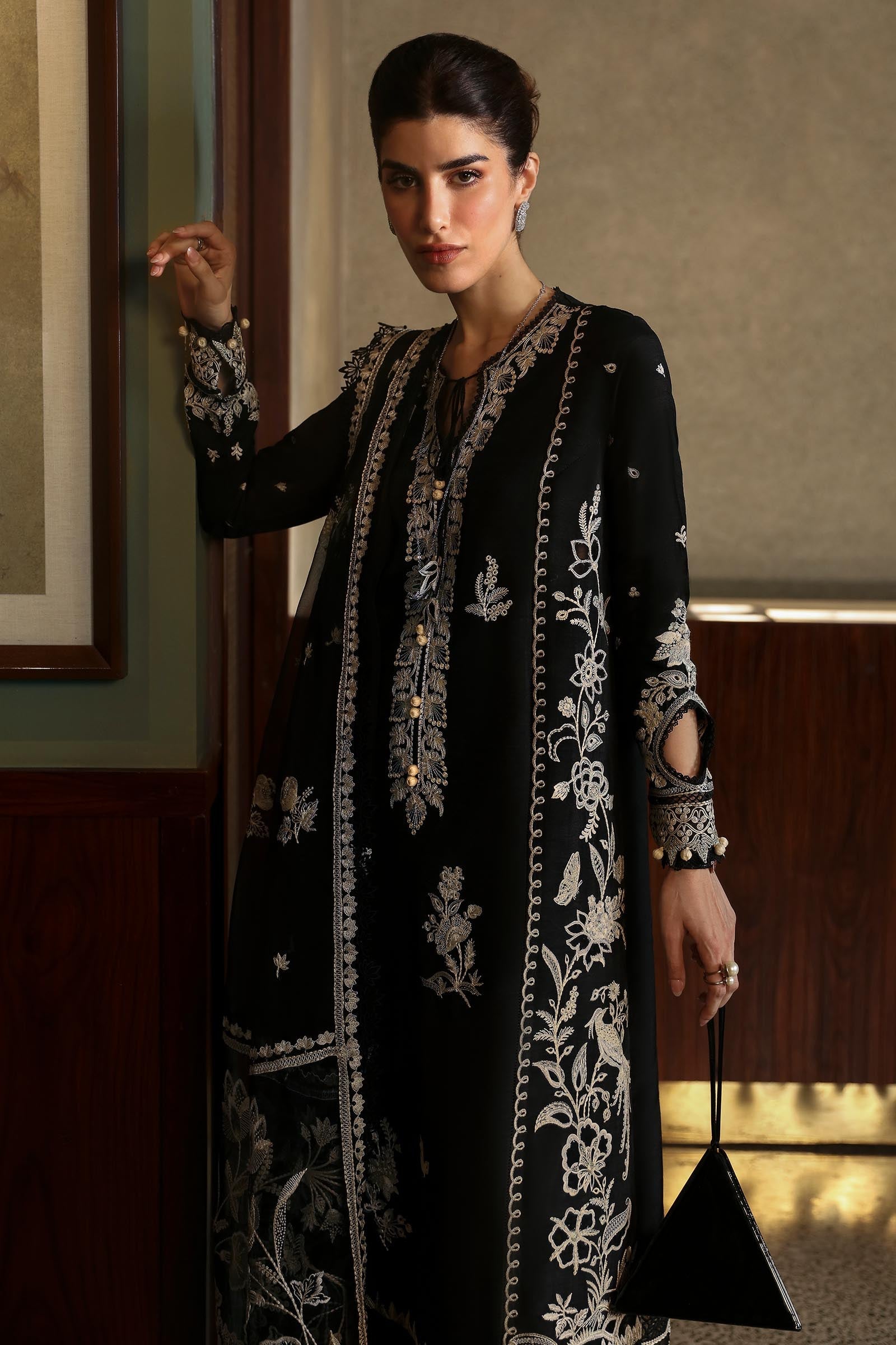 <新品>SISANDI ZAHA Classic size1 Zaha By Khadija Shah – Alanii Official