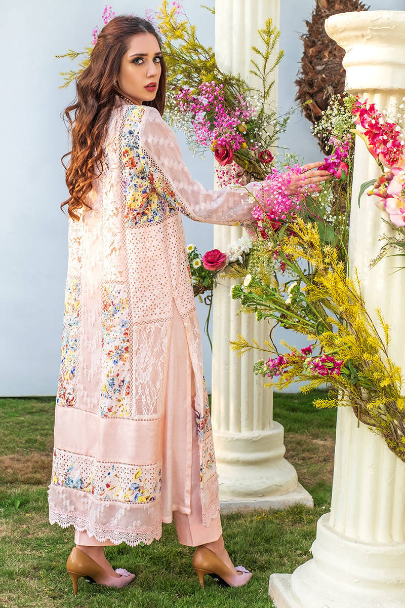 PEACH PATCHWORK Farida Hasan