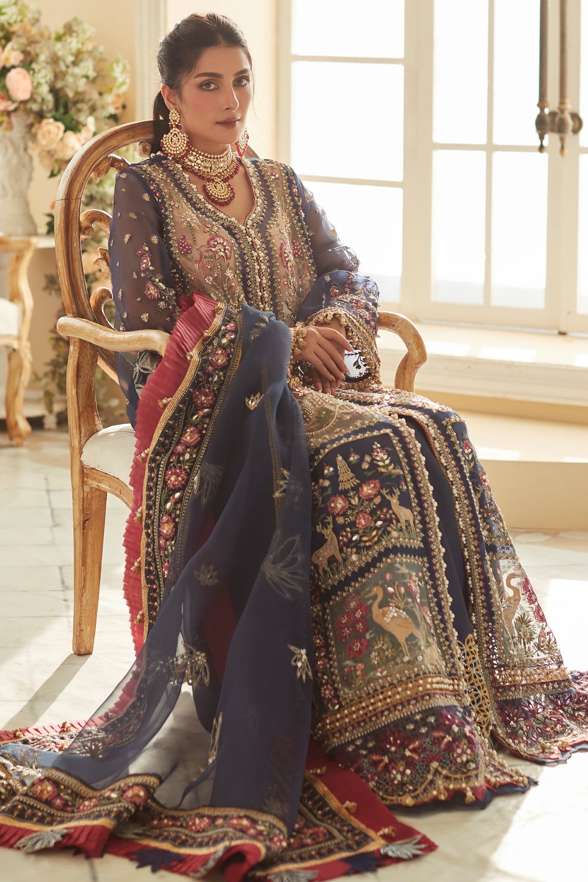 LALEH (EC23-04) Elan