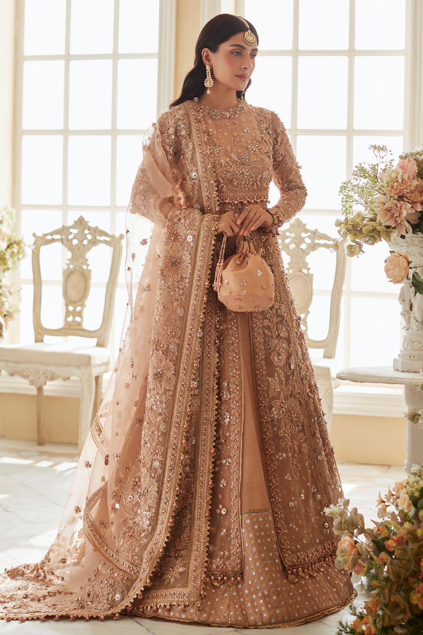 ARIANA (EC23-05) Elan